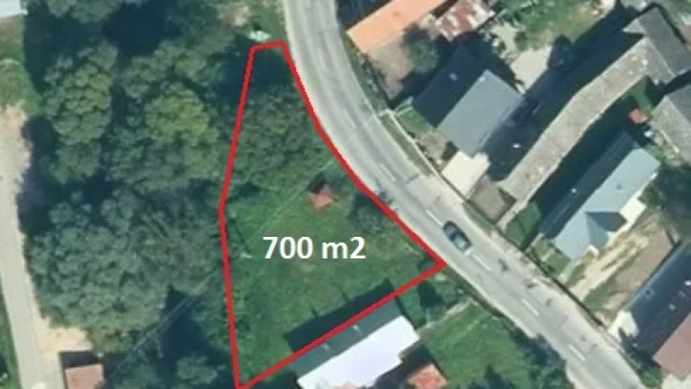 Predám stavebný pozemok 700m2, Štiavnik
