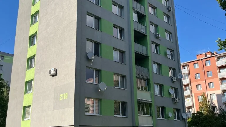 Ponúkame na predaj 3 - izbový byt v Trebišove