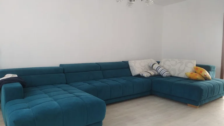 Veľkometrážny 4-izbový byt na prednádraží v Piešťanoch