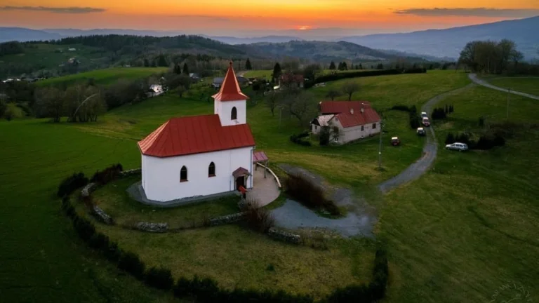 Dobroč – 814 m2 ORNÁ PÔDA – PREDAJ