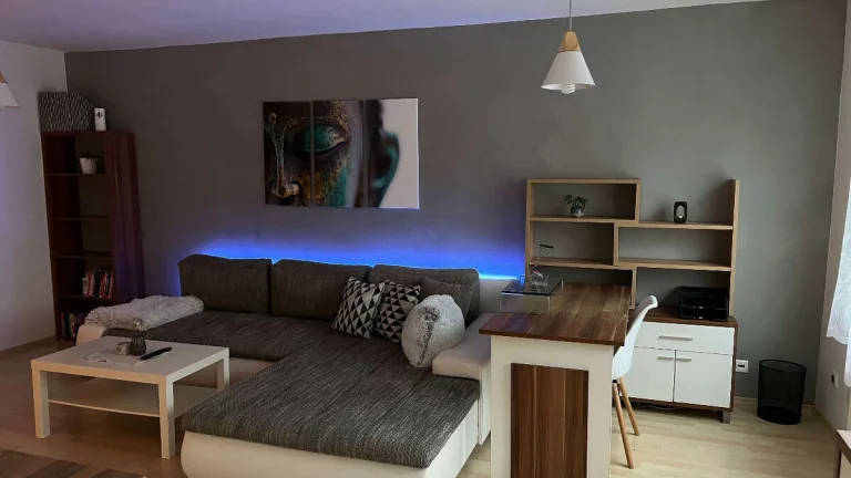 Moderný 2 izbový apartmán na prenájom od 1.6.