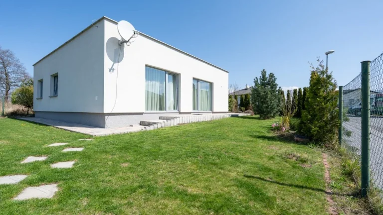 Predaj, RD-4izb.bungalov, Prešov-Šalgovík,Pávia ulica.