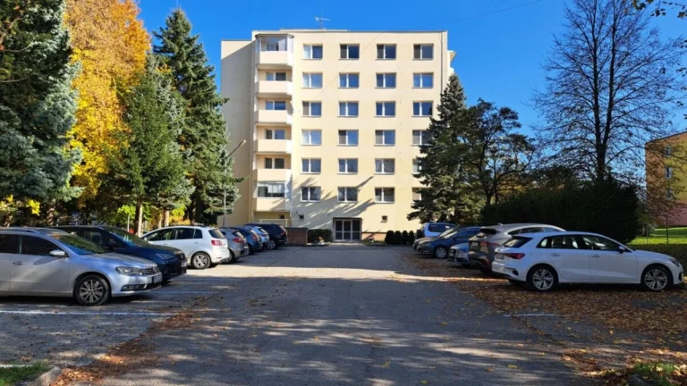 4 izbový byt s garážou, Turčianske Teplice