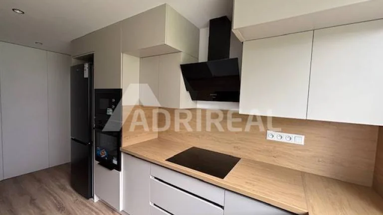 PREDAJ: 2 izbový byt 52,5m2; CENTRUM-Poprad; 153 000 €