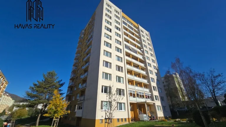REZERVOVANÉ Prenájom 1 izbový byt typu U Sásová