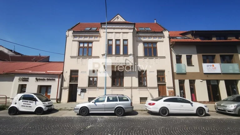 TOP INVESTÍCIA Lukratívna budova v centre mesta Hlohovec