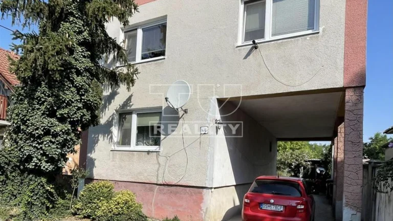 Na predaj 5 izbový rodinný dom vhodný na rekonštrukciu