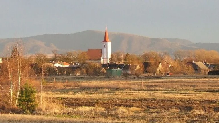 Stavebné pozemky pod lesom na predaj - Studienka.