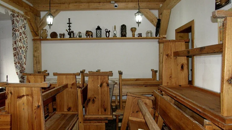 Na predaj výnimočný polyfunkčný objekt v obci Novosad
