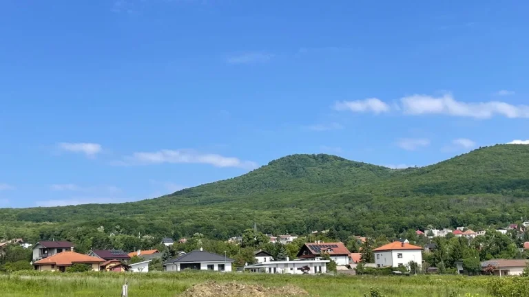 Stavebné pozemky určné na výstavbu – Štitáre pri Nitre