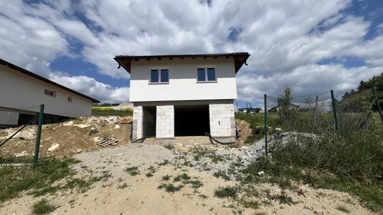 Na predaj novostavba rodinného domu v obci Turčiansky Peter