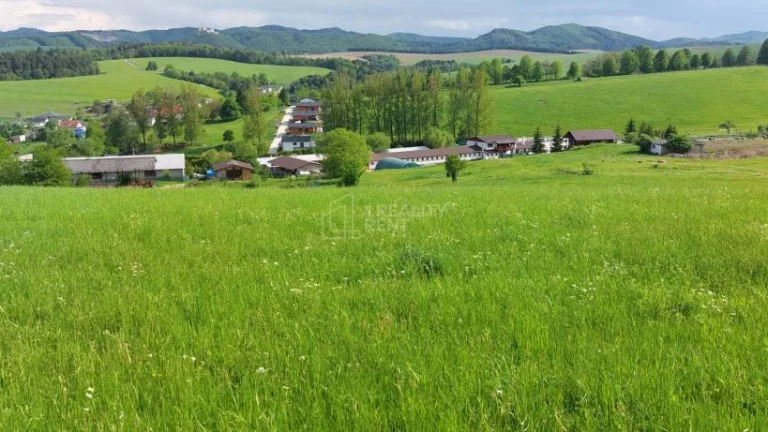 Na predaj pozemok 1288 m2 vhodný na výstavbu chaty v Brezano