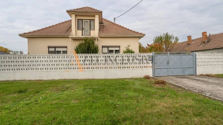ALL INCLUSIVE l NA PREDAJ 4 IZBOVÝ RD S VEĽKÝM POZEMKOM,VEĽK