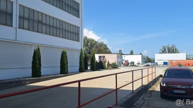 Na prenájom hala/sklad, Prešov - Košická ulica