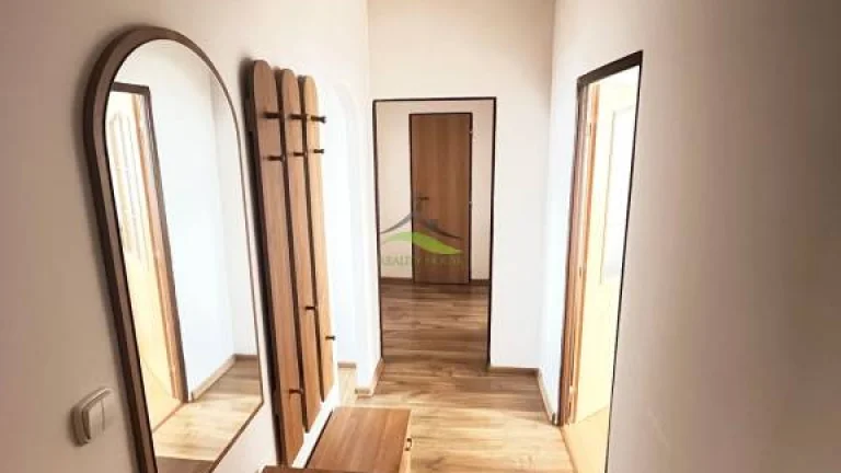 Slnečný 3 izbový byt na sídlisku Východ v MICHALOVCIACH