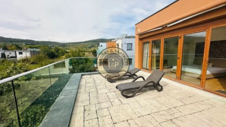 Prenájom 5i vila,250m2,Bratislava-Nové Mesto