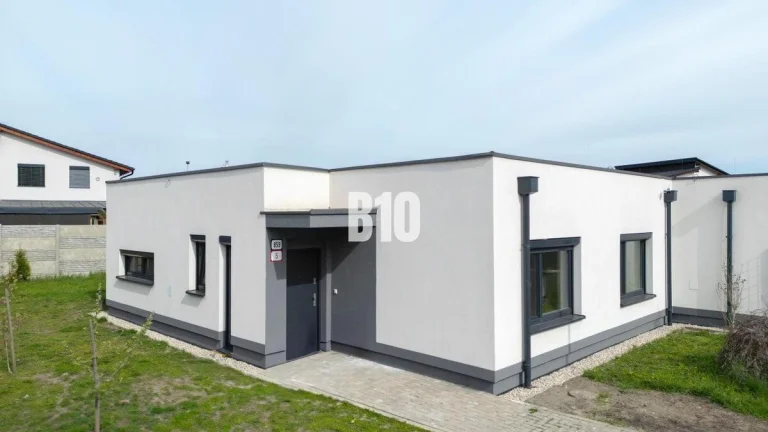 NA PREDAJ 4-IZBOVÝ TEHLOVÝ BUNGALOV (5-ROČNÁ NOVOSTAVBA) V K