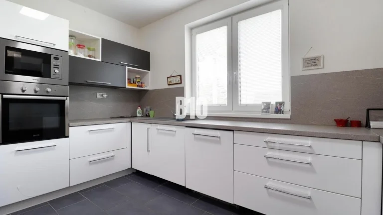 Párnica -Novopostavený 6izb. RODINNÝ DOM