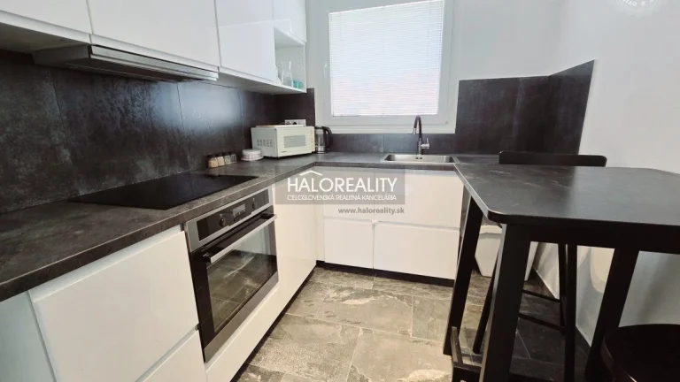HALO reality - Predaj, trojizbový byt Bratislava Podunajské