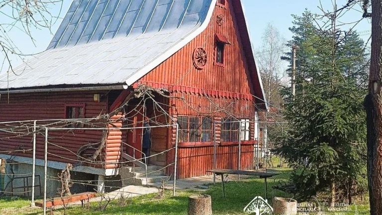 Zrekonštruovaná murovaná chata na celoročné bývanie Môťová -