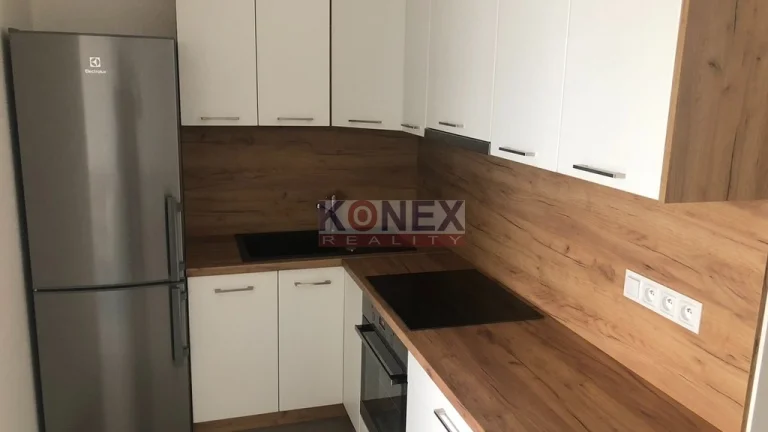 Priestranný 4-izbový byt vo výbornej lokalite vo Vranove nad