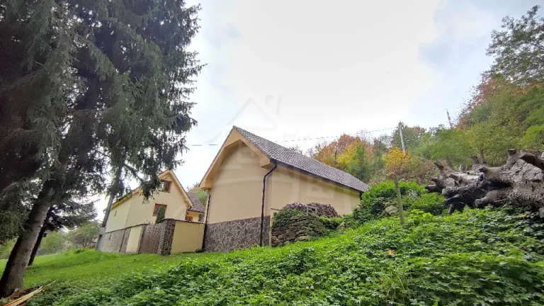 VÝRAZNE ZNÍŽENÁ CENA Výnimočná ponuka - Útulná chalupa v
