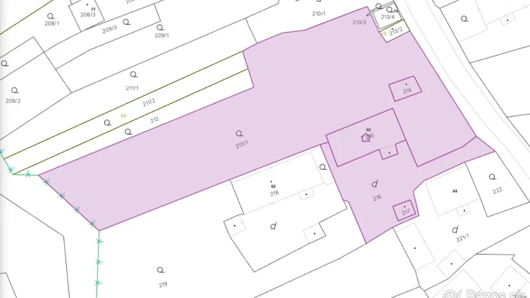 Rodinný dom s rozsiahlym pozemkom v Mikulášovej na predaj