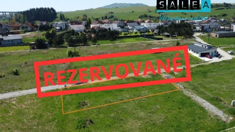 (REZERVOVANÉ) STAVEBNÝ POZEMOK, 696m2, ŽILINA - VIŠŇOVÉ