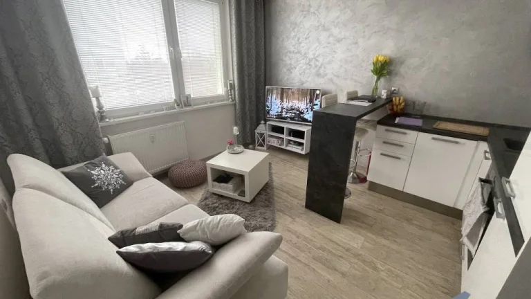 PRENÁJOM - Útulný 1,5-izbový byt na Juhu v Piešťanoch