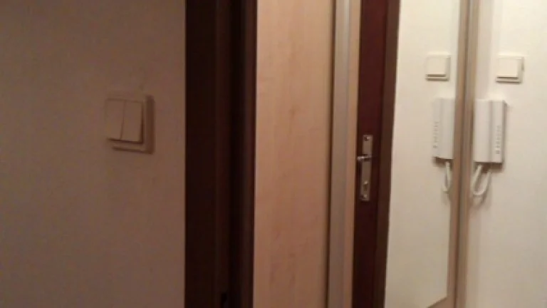 1 izbový byt - bauring