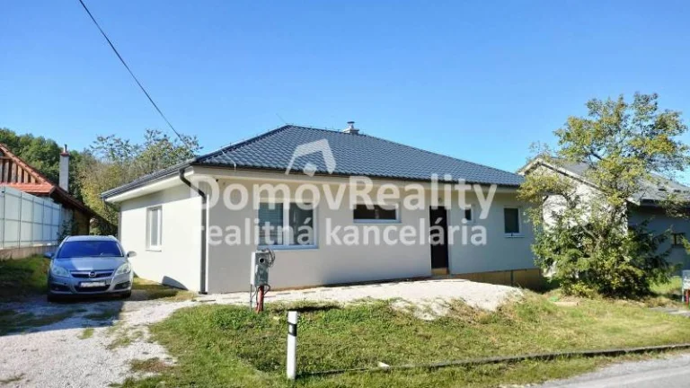 Prenájom rodinný dom - Novostavba Bungalov Veľká Lehôtka - P