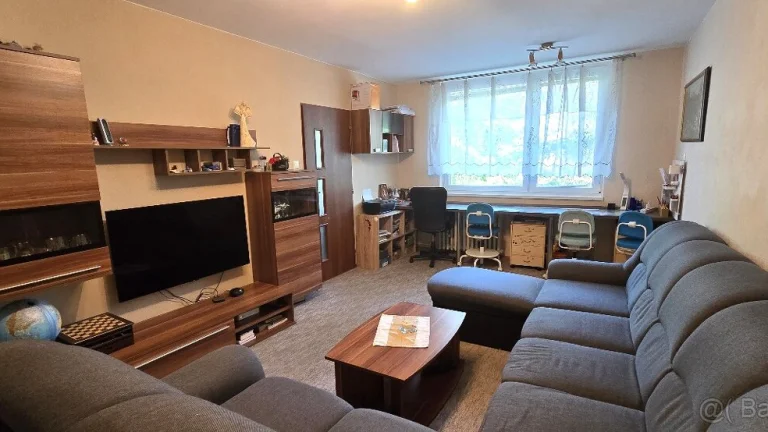 Kompletne zrekonštruovaný3 izb. byt, Chrenová - Lomnická