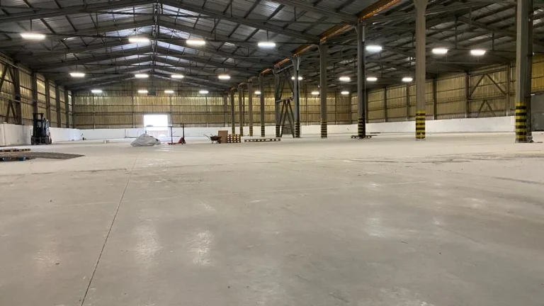 Skladová hala 1300 m2, Trnava, výhodný prenájom