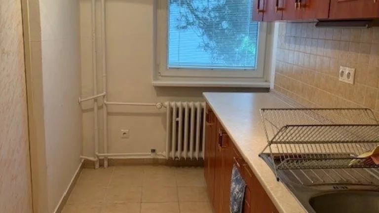 REZERVOVANÉ Trojizbový byt na Kostlivého ulici v Ružinove