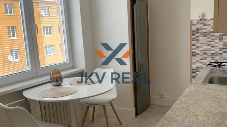 Prenajom 2-izboveho bytu v lukratinvom centre mesta Spišská
