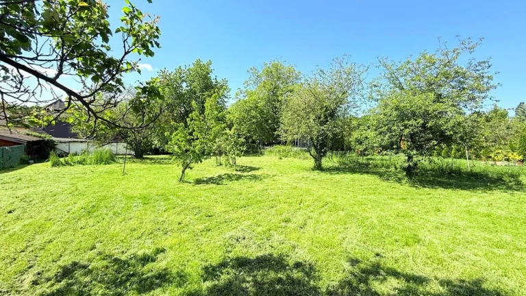 Lukratívny stavebný pozemok 734,5 m2 - Nitra, Chrenová
