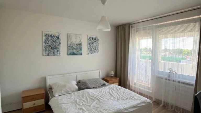 Prenájom 1 izb. bytu s balkónom Sídlisko JUH V NZ
