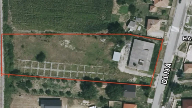 Predám pozemok vo Vrábľoch, časť Dyčka, 4866m2