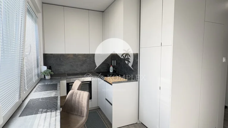 Exkluzívne iba u nás Reality KOMPLEX s.r.o. Vám ponúka na