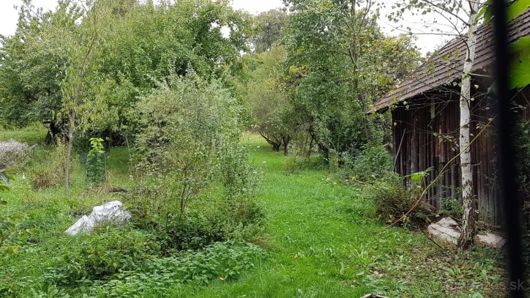 Stavebny pozemok Turcianske Klacany 1400 m2