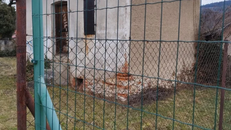 Predám hospodársku budovu