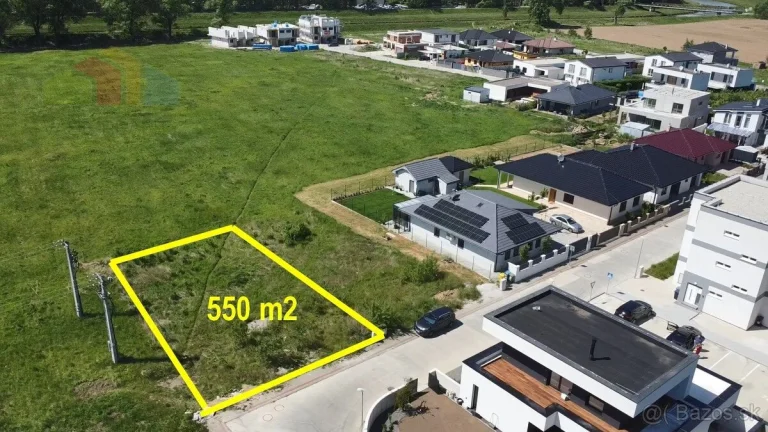 REZERVOVANÉ Stavebný pozemok 550 m2 vedľa kúpeľov Piešťany
