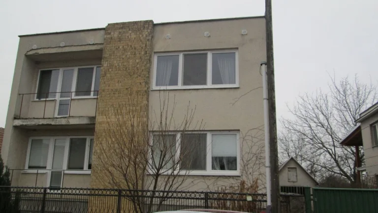 ZĽAVA - RD BRANČ 5i + letný 2i domček, garáž,24árov