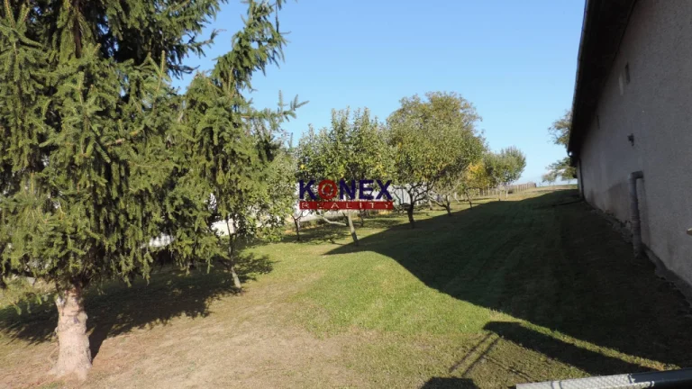 EXKLUZÍVNE len u nás Stavebný pozemok 6 km od Sečoviec