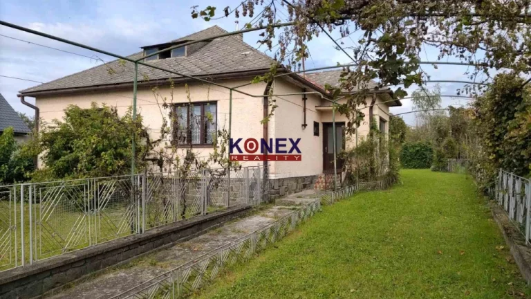 Rodinný dom v obci Vojnatina, 3 km od Sobraniec