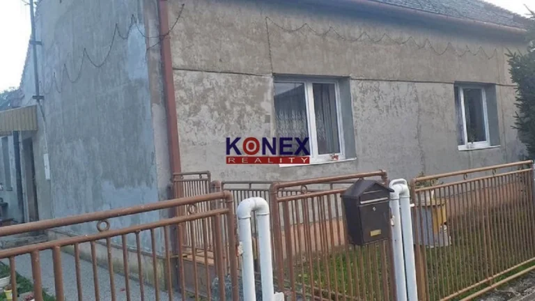 Rodinný dom pri Veľkých Kapušanoch – Kapušianske Kľačany