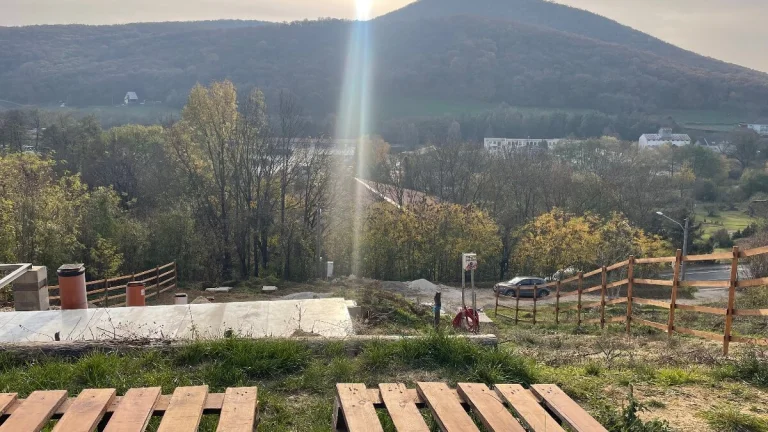 Pozemok v obci Prašník