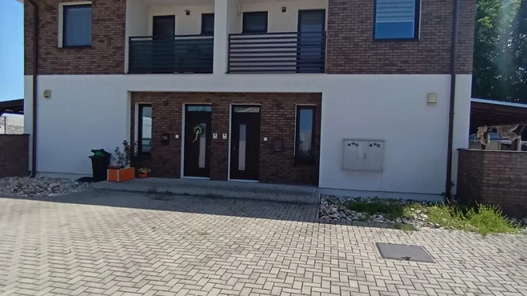 Predaj 3 izbový byt v dvojdome,Horný Bar,Dunajská Streda