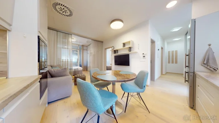 Luxusný 2i. byt 72m, projekt BEZRUČOVA, 1x GP, centrum