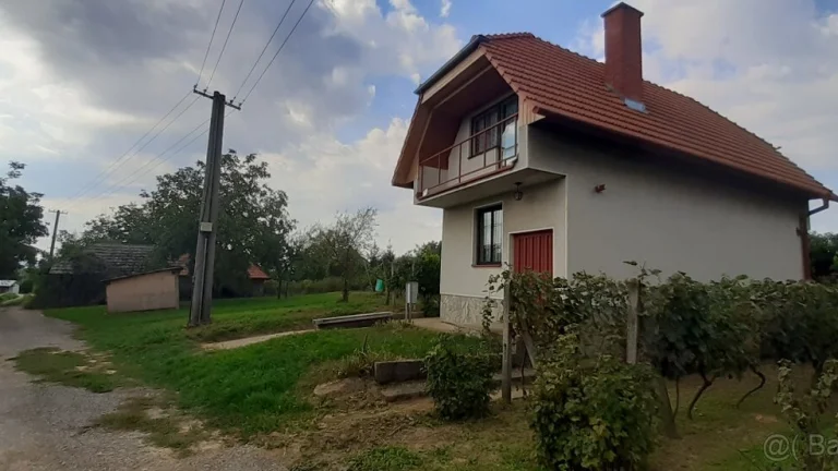Predám chatu s vinohradom- Hornoohajske vinice, Vrable